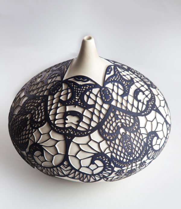 YAS Vase - Image 3